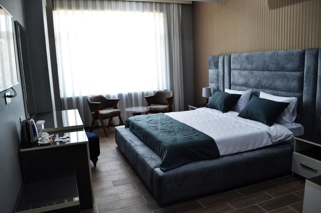 Отель Supreme Hotel Baku Баку