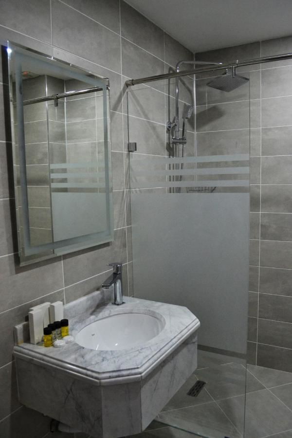 Отель Supreme Hotel Baku Баку