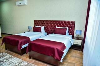 Отель Supreme Hotel Baku Баку Стандартный двухместный номер с 1 кроватью или 2 отдельными кроватями-8